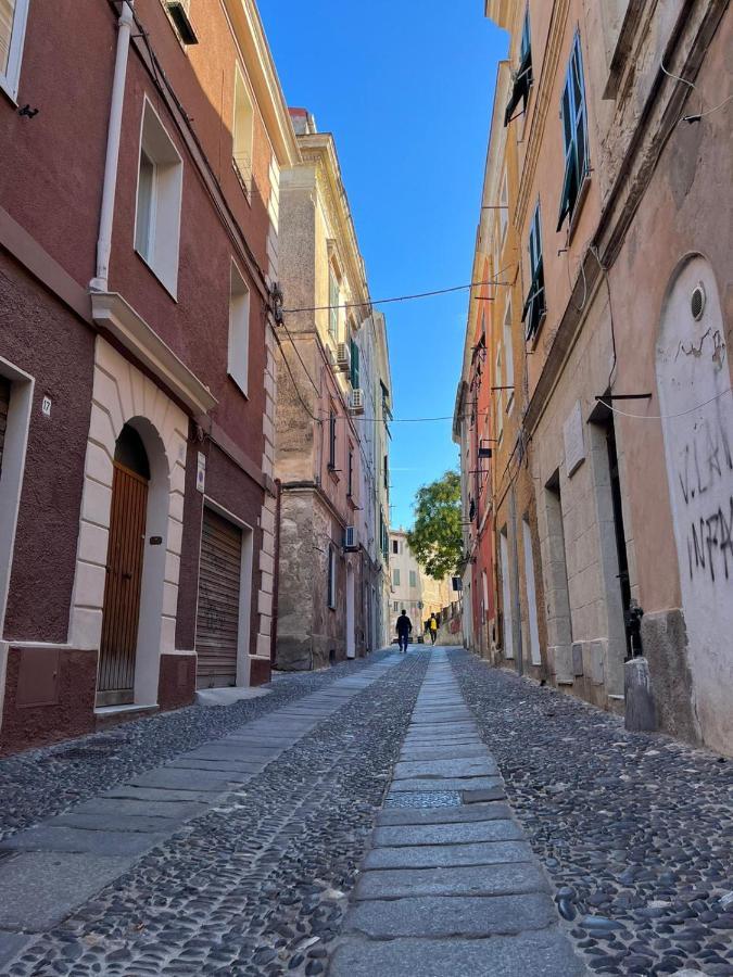 Appartamenti Da Ewa Sassari I Exteriör bild