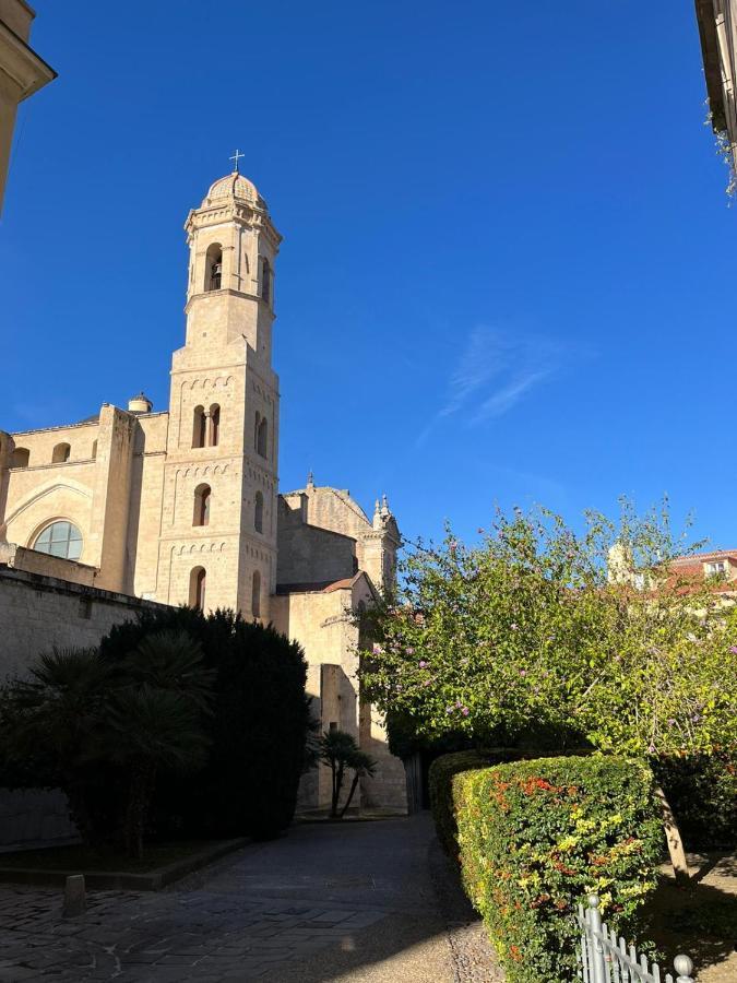 Appartamenti Da Ewa Sassari I Exteriör bild